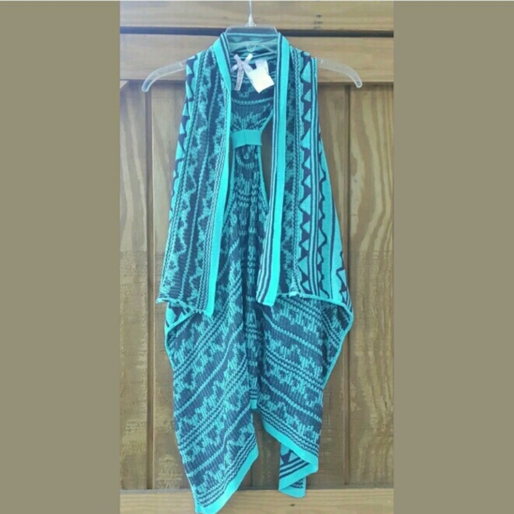 COPY - Aztec Open Cardigan Vest